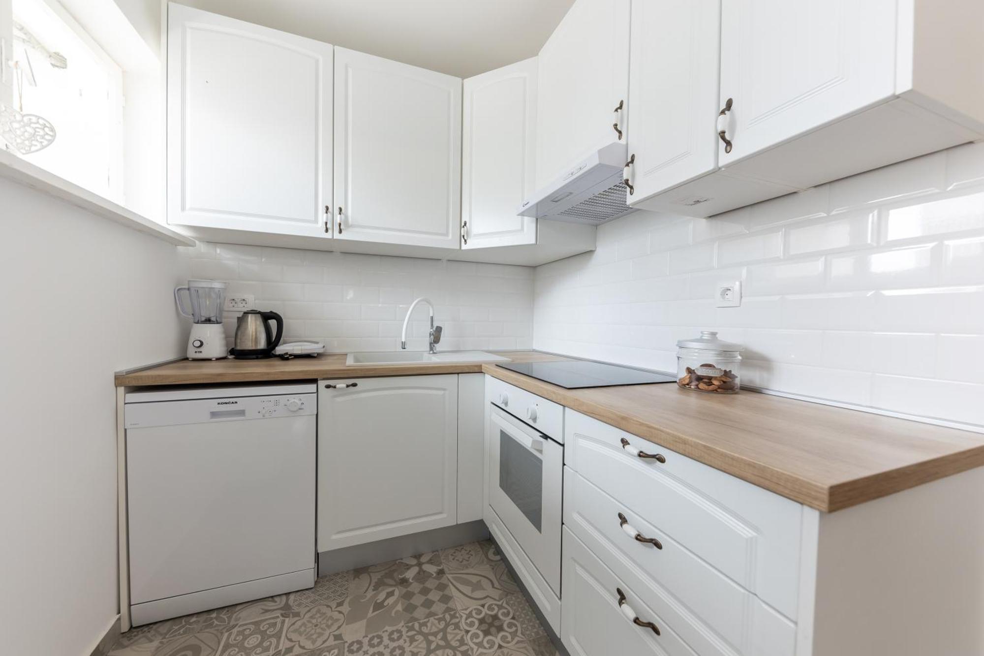 House Niko M With 6 Apartments Split Zewnętrze zdjęcie