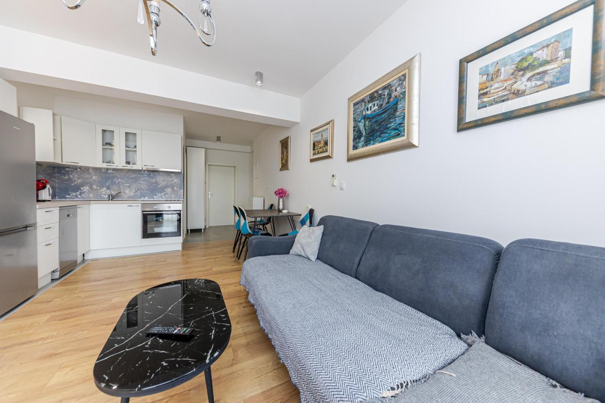 House Niko M With 6 Apartments Split Zewnętrze zdjęcie