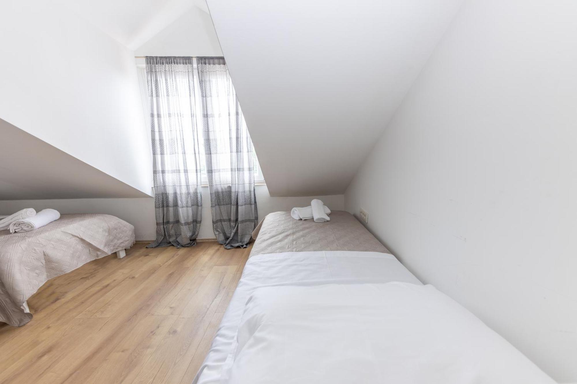 House Niko M With 6 Apartments Split Zewnętrze zdjęcie