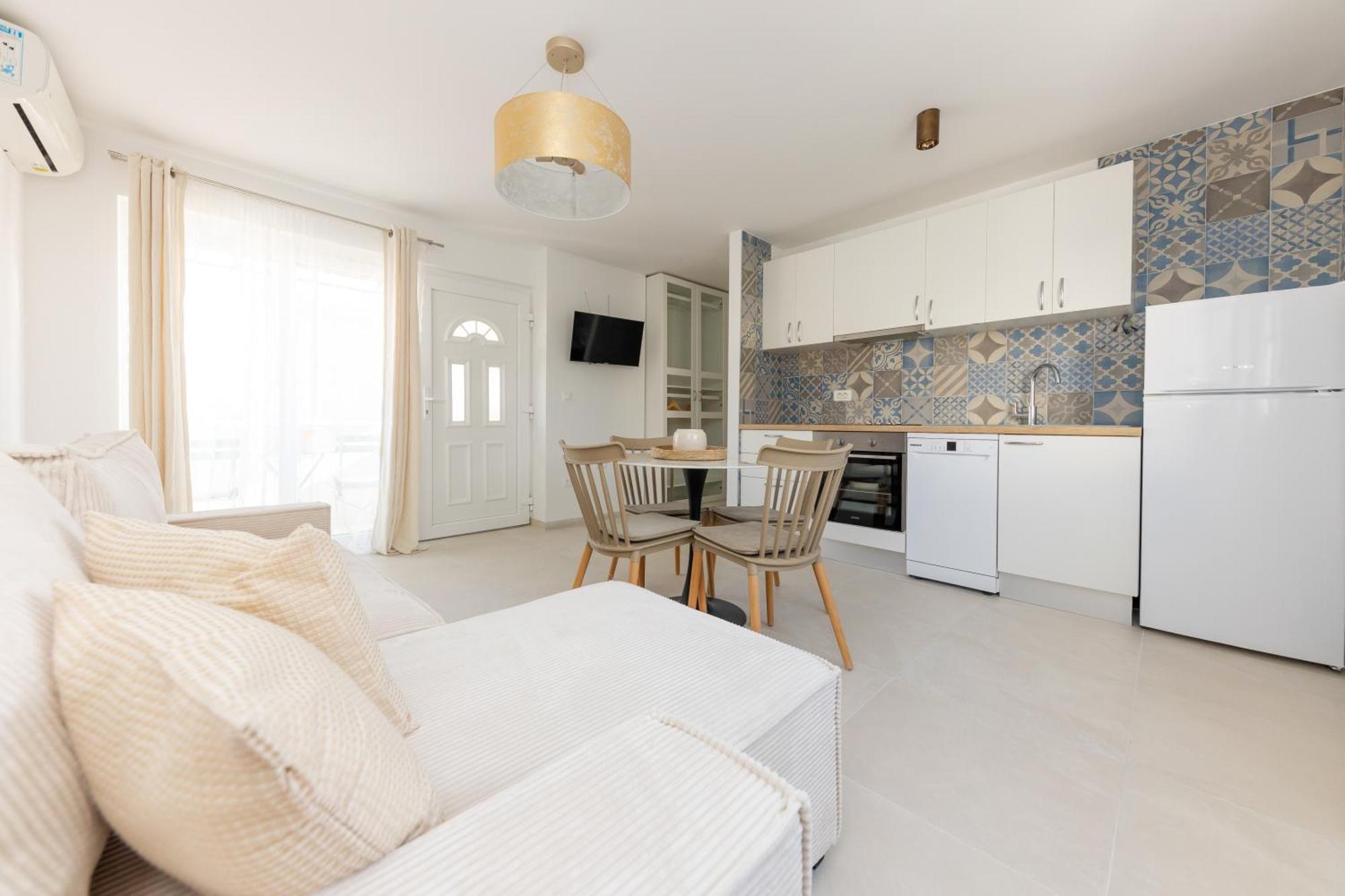 House Niko M With 6 Apartments Split Zewnętrze zdjęcie